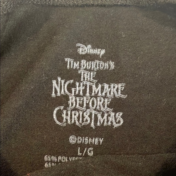 Disney’s, Large, Black Nightmare Before Christmas Graphic Tee - Picture 3 of 3